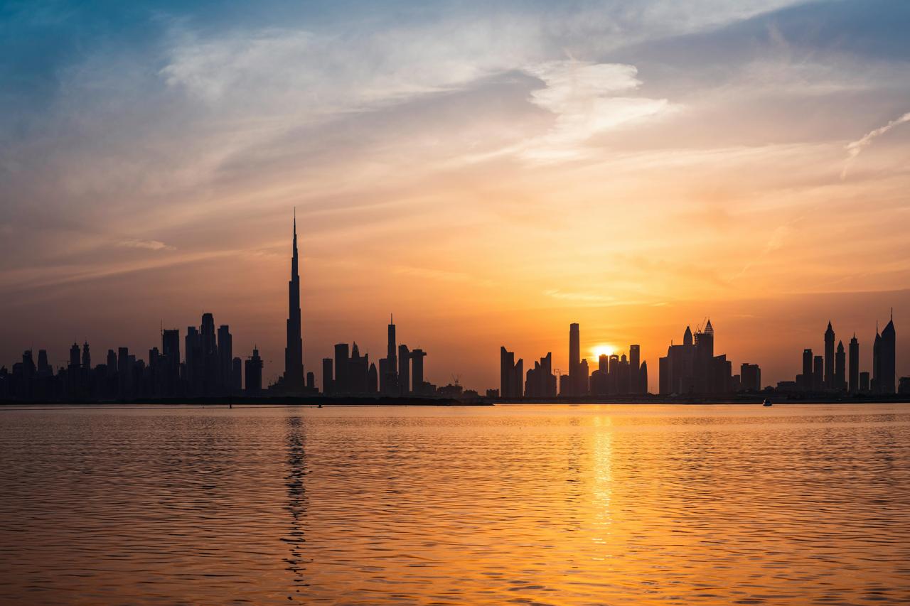 The Ultimate Guide to Finding Jobs in the UAE: Opportunities, Resources, and Tips